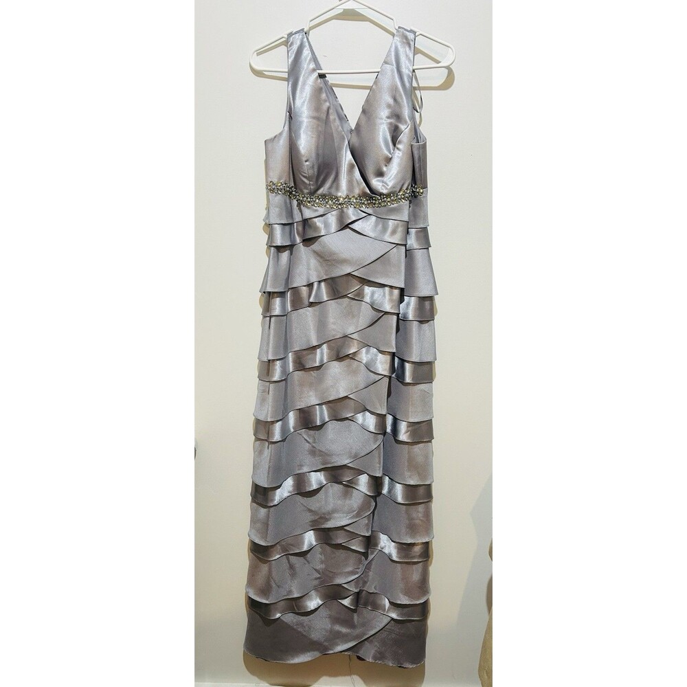 Jessica Howard Satin Beaded Tiered A-Line Long V-Neck Gown Dress 12P Silver